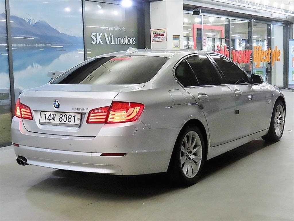 BMW 5시리즈 5시리즈 (F10) 528i 이미지 4