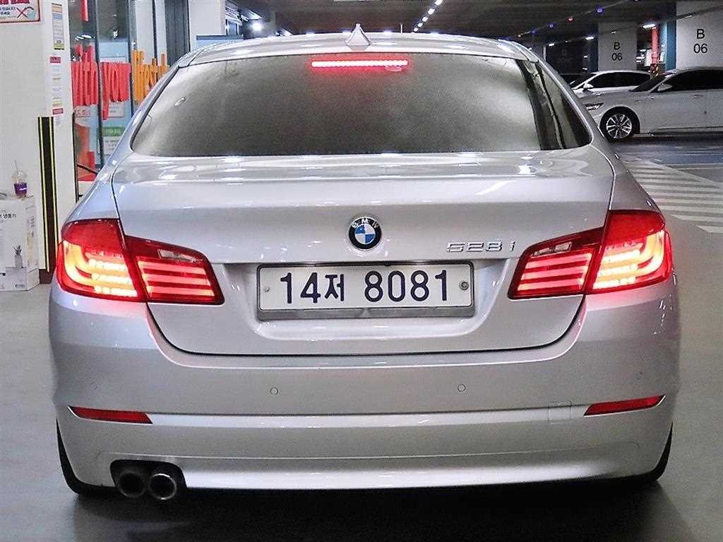 BMW 5시리즈 5시리즈 (F10) 528i 이미지 5
