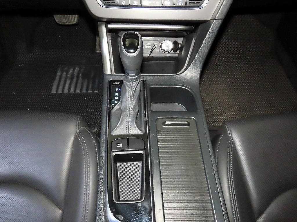 현대 쏘나타 LF 쏘나타 2.0 스마트 이미지 12