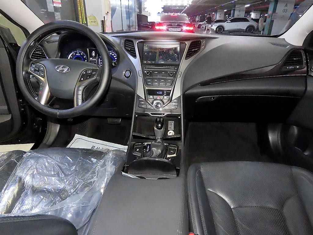 현대 그랜저 그랜저 HG HG300 PREMIUM 기본형 이미지 10