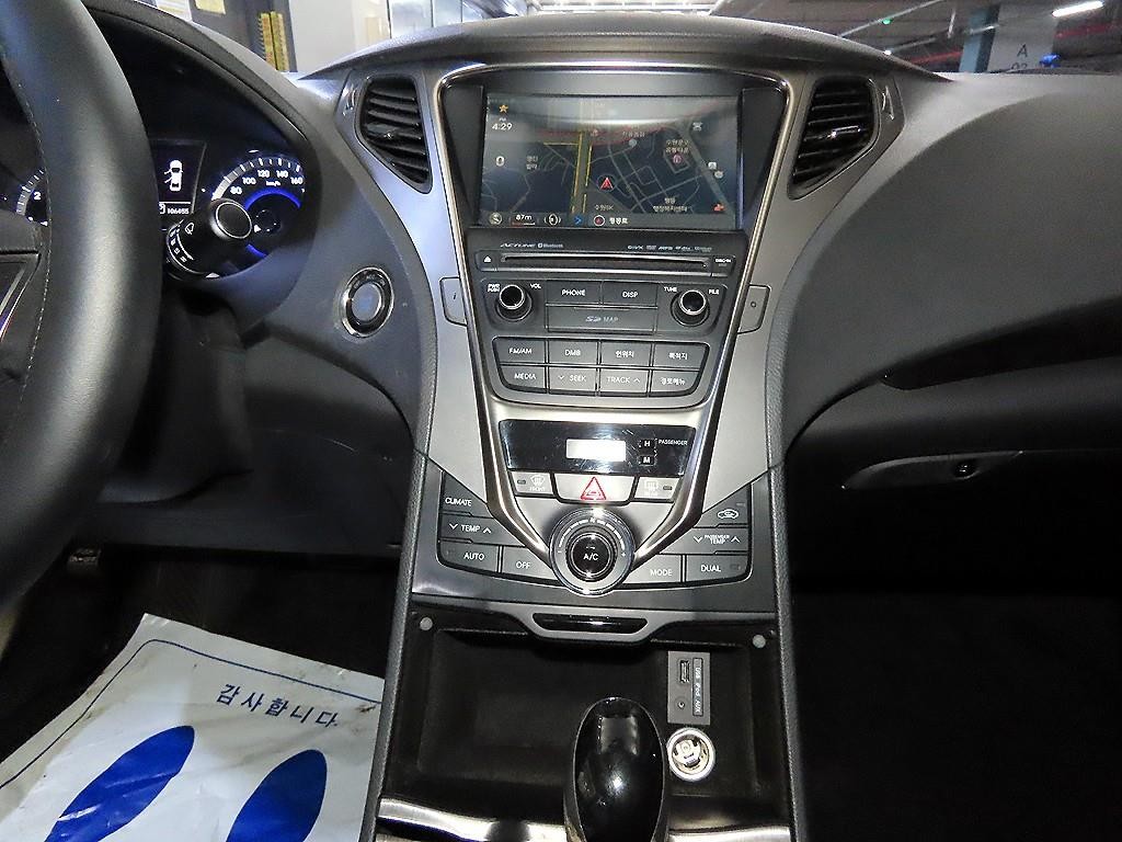 현대 그랜저 그랜저 HG HG300 PREMIUM 기본형 이미지 11