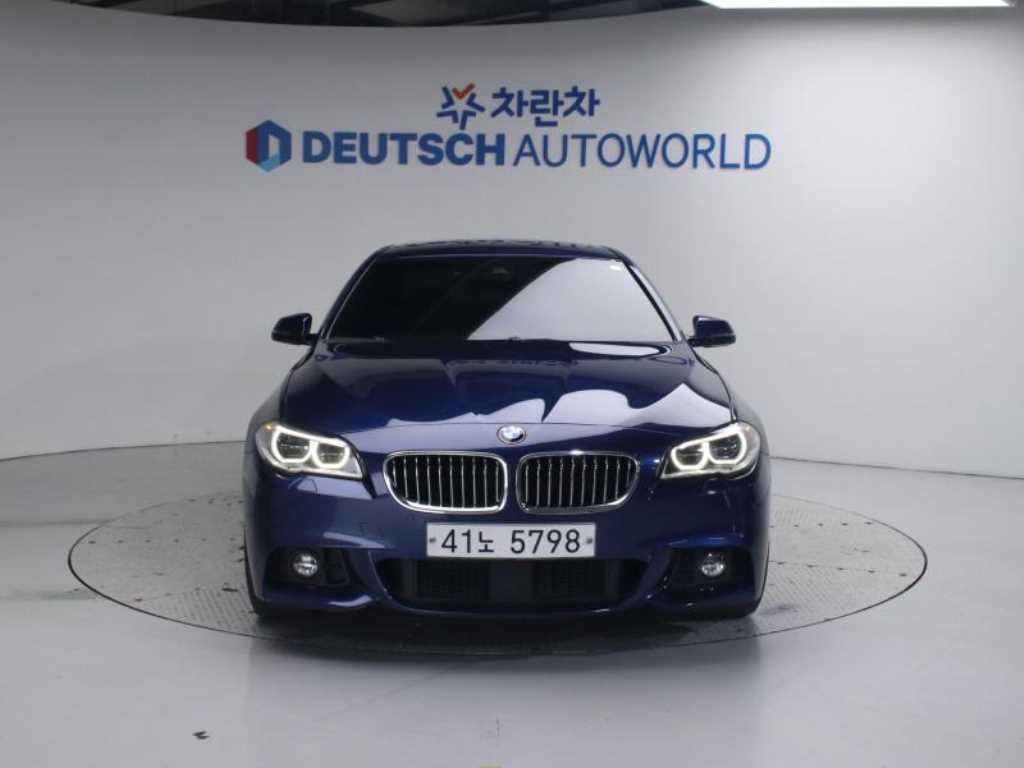 BMW 5시리즈 5시리즈 (F10) 528i xDrive M 에어로 다이나믹 이미지 3