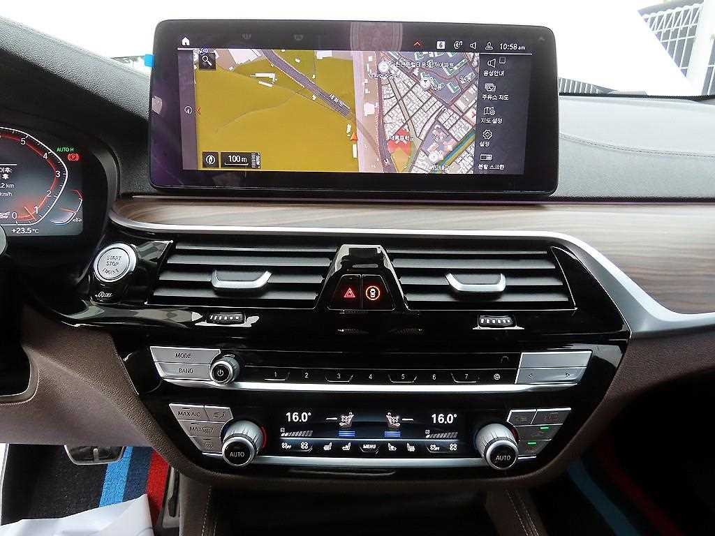 BMW 그란투리스모 6시리즈 GT (G32) 630i xDrive M 스포츠 이미지 13
