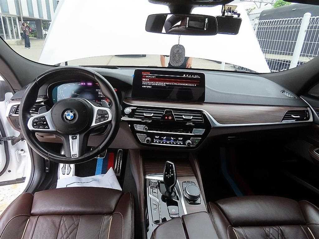 BMW 그란투리스모 6시리즈 GT (G32) 630i xDrive M 스포츠 이미지 7