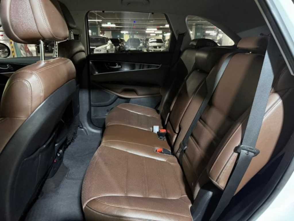 기아 쏘렌토 올 뉴 쏘렌토 디젤 2WD 2.0 노블레스 스페셜 이미지 7