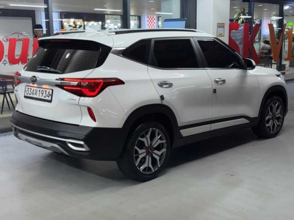 기아 셀토스 가솔린 1.6 터보 2WD 노블레스 이미지 4