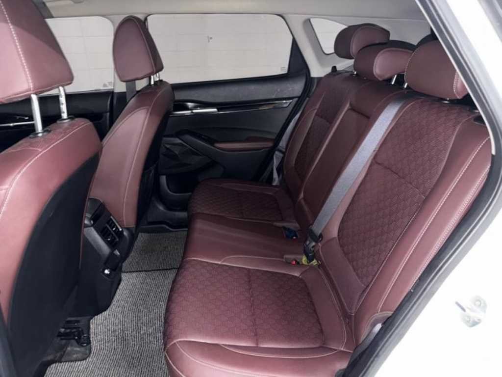 기아 셀토스 가솔린 1.6 터보 2WD 노블레스 이미지 7