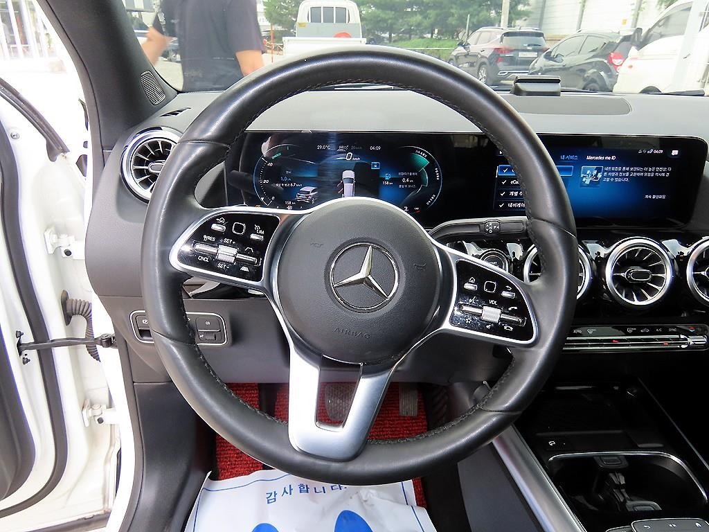 벤츠 GLA 클래스 GLA클래스 H247 GLA220 이미지 8