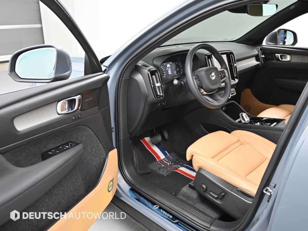 볼보 XC40 B4 AWD 인스크립션 이미지 11