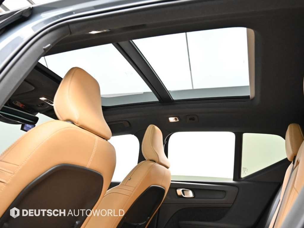볼보 XC40 B4 AWD 인스크립션 이미지 18