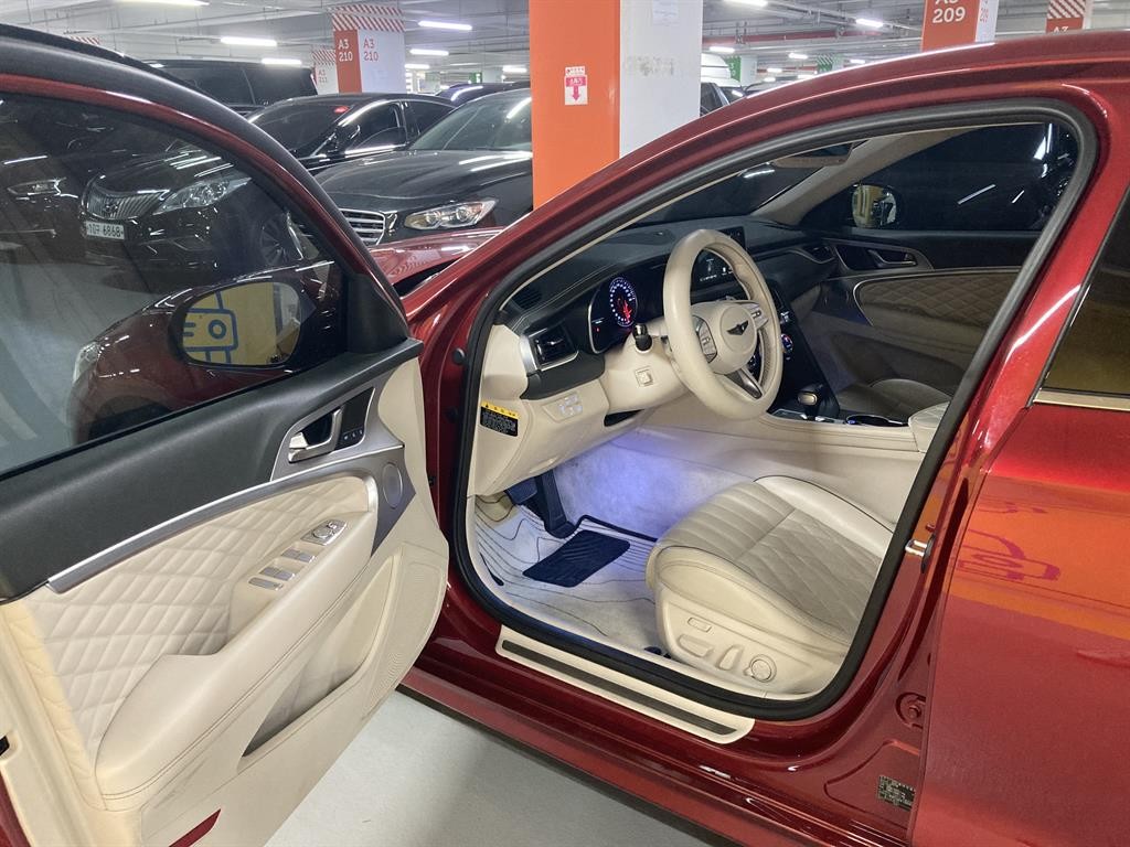 제네시스 G70 2.2D AWD 엘리트 이미지 7