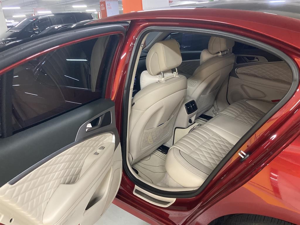 제네시스 G70 2.2D AWD 엘리트 이미지 8