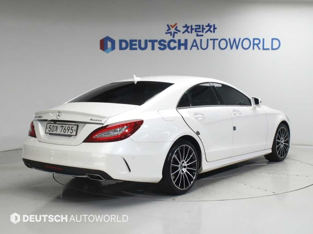 벤츠 CLS 클래스 CLS클래스 W218 CLS 250 d 4MATIC AMG Line 이미지 2