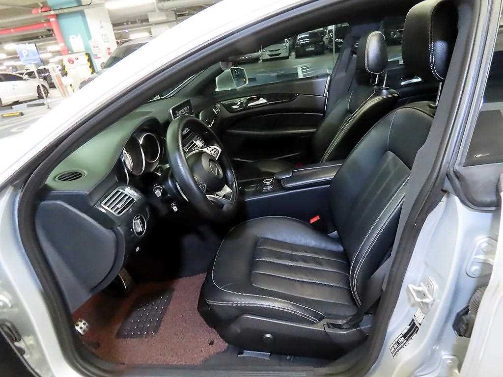 벤츠 CLS 클래스 CLS클래스 W218 CLS 400 이미지 6