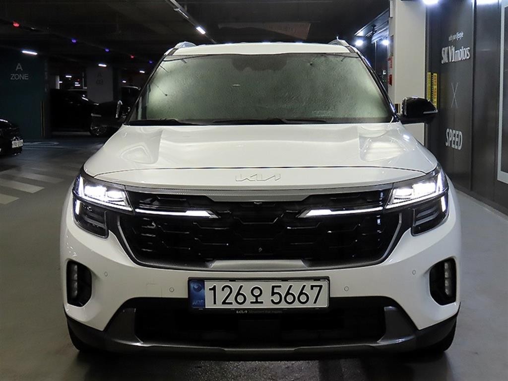 기아 셀토스 더 뉴 셀토스 가솔린 2.0 2WD 시그니처 이미지 2