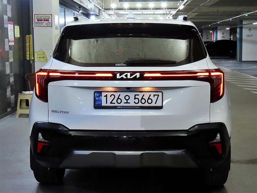 기아 셀토스 더 뉴 셀토스 가솔린 2.0 2WD 시그니처 이미지 5
