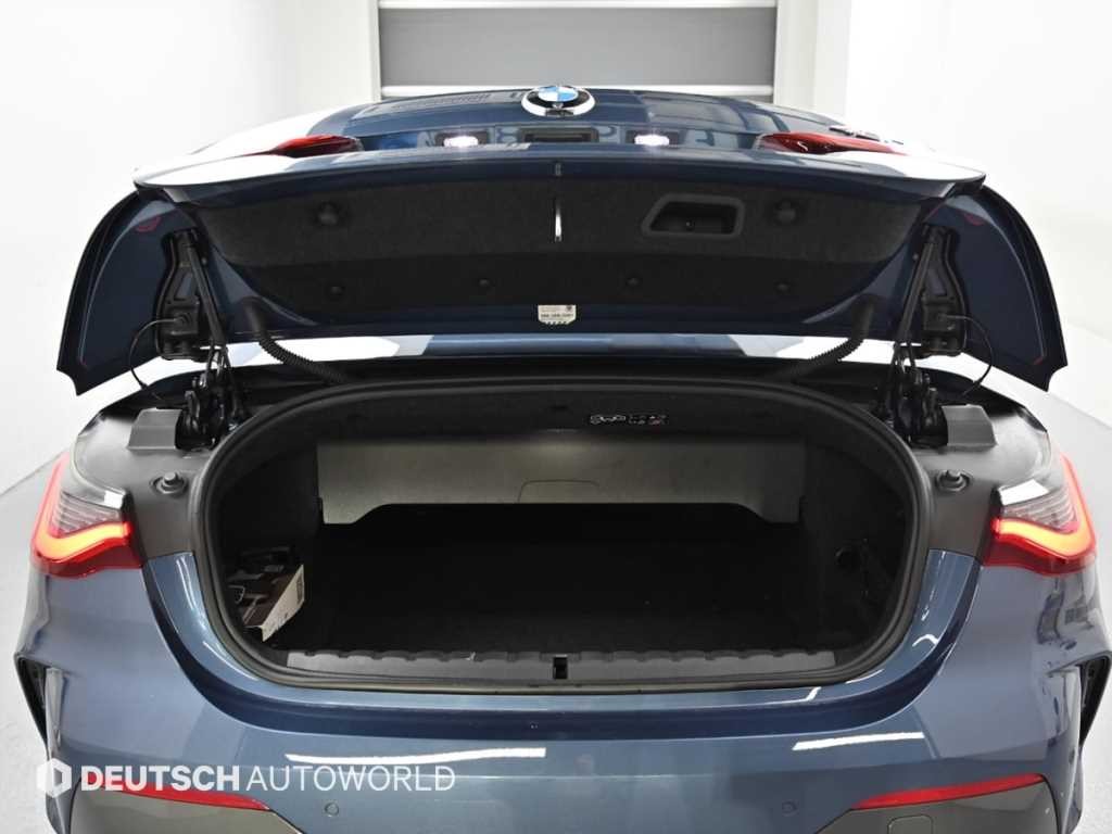 BMW 4시리즈 4시리즈 (G22) 420i 컨버터블 M 스포츠 이미지 18