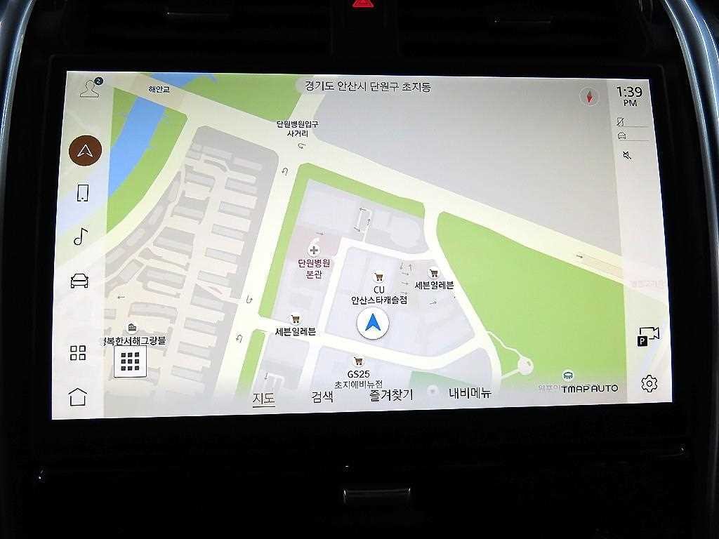 랜드로버 디스커버리 디스커버리5 3.0 P360 R-다이나믹 SE 이미지 14