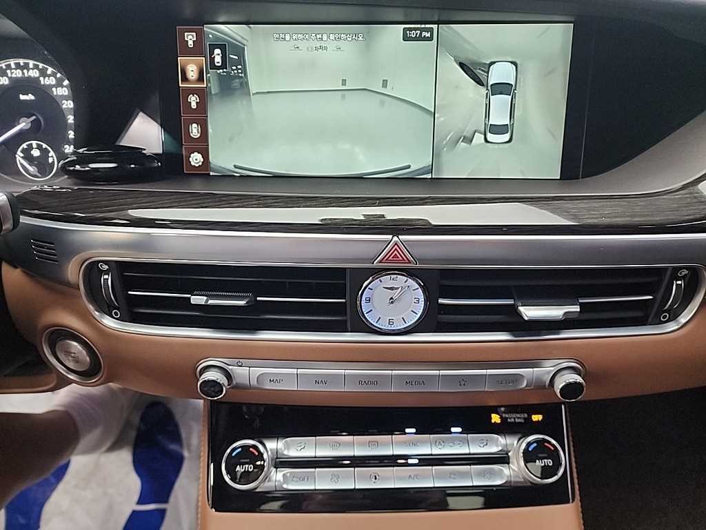 제네시스 G90 3.8 GDI AWD 프리미엄 럭셔리 이미지 10
