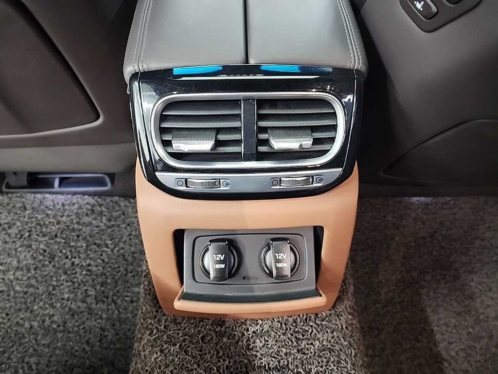 제네시스 G90 3.8 GDI AWD 프리미엄 럭셔리 이미지 13