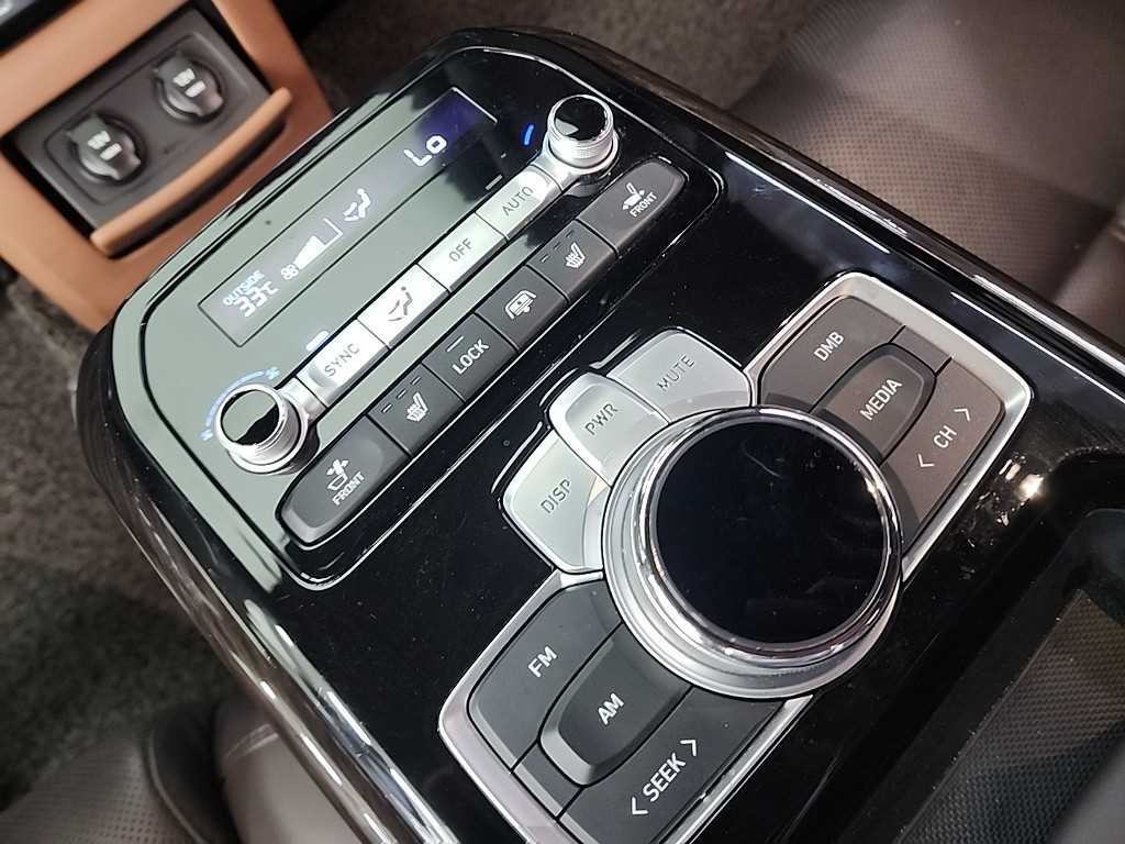 제네시스 G90 3.8 GDI AWD 프리미엄 럭셔리 이미지 15