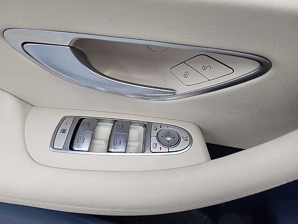 벤츠 E 클래스 E-클래스 W213 E450 4MATIC 카브리올레 이미지 16
