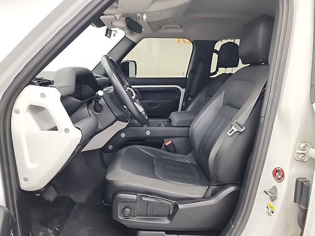 랜드로버 디펜더 디펜더 (L663) 110 D250 S 이미지 11