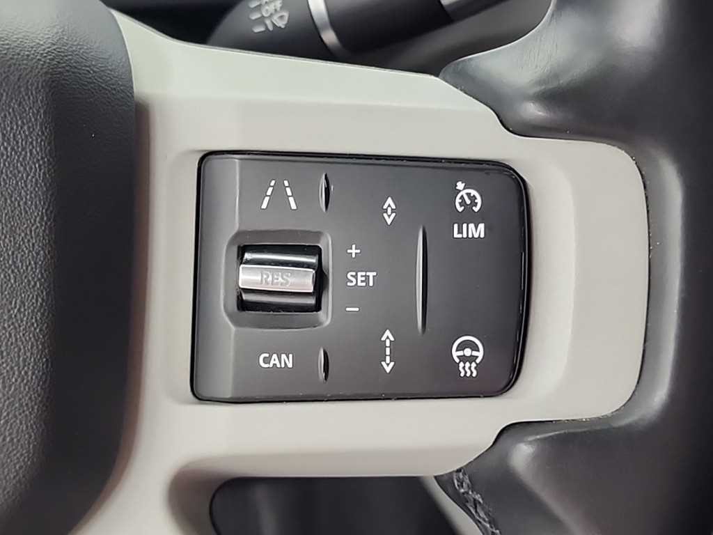 랜드로버 디펜더 디펜더 (L663) 110 D250 S 이미지 18