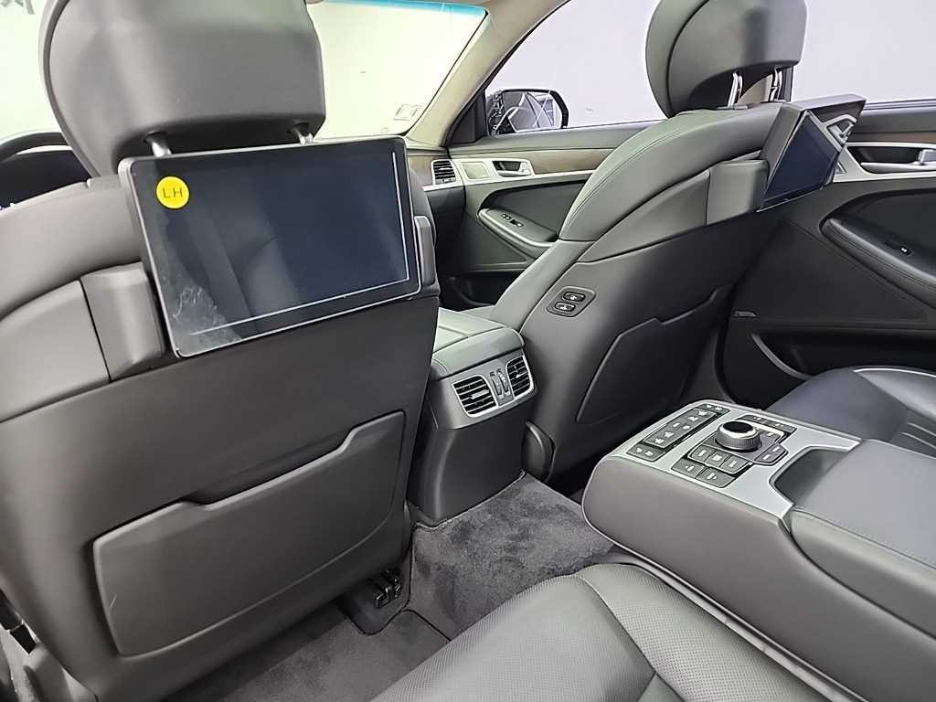 제네시스 G80 3.8 GDI AWD 파이니스트 이미지 14