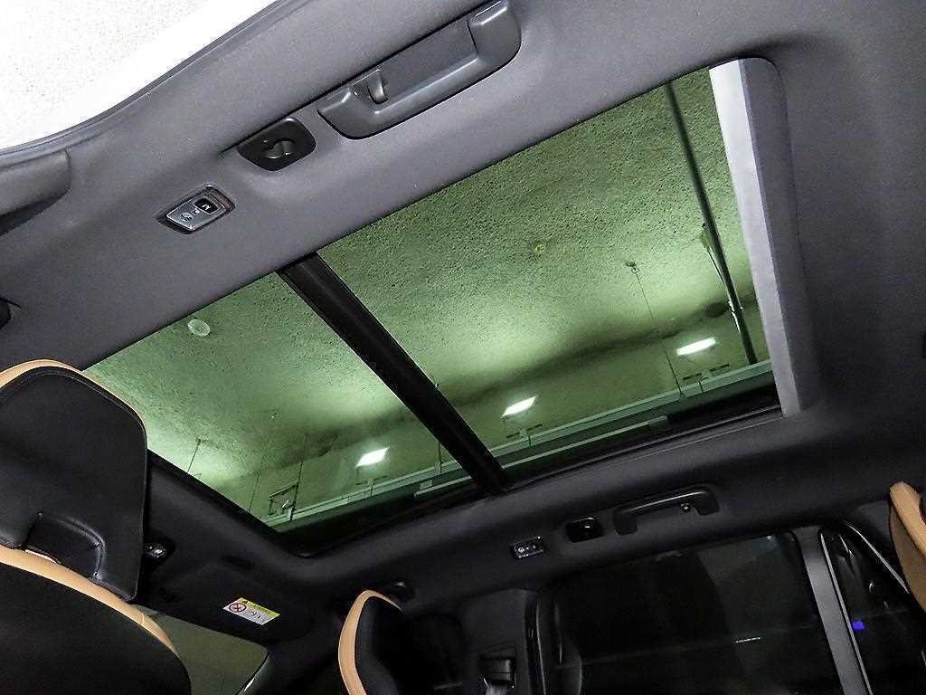 볼보 XC90 XC90 2세대 2.0 B6 AWD 인스크립션 이미지 15