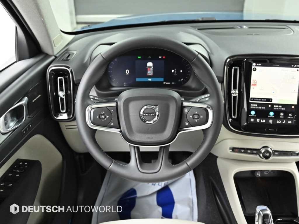 볼보 XC40 B4 AWD 울트라 브라이트 이미지 13