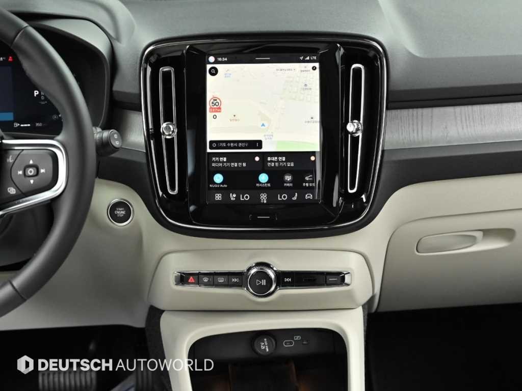 볼보 XC40 B4 AWD 울트라 브라이트 이미지 14