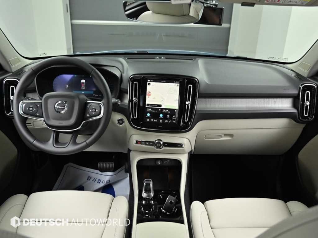 볼보 XC40 B4 AWD 울트라 브라이트 이미지 7