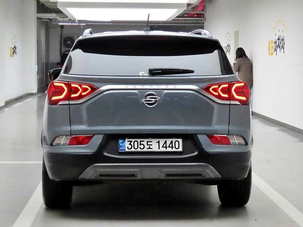 KG모빌리티(쌍용) 코란도 뷰티풀코란도 2WD 가솔린 1.5 C5 플러스 이미지 3