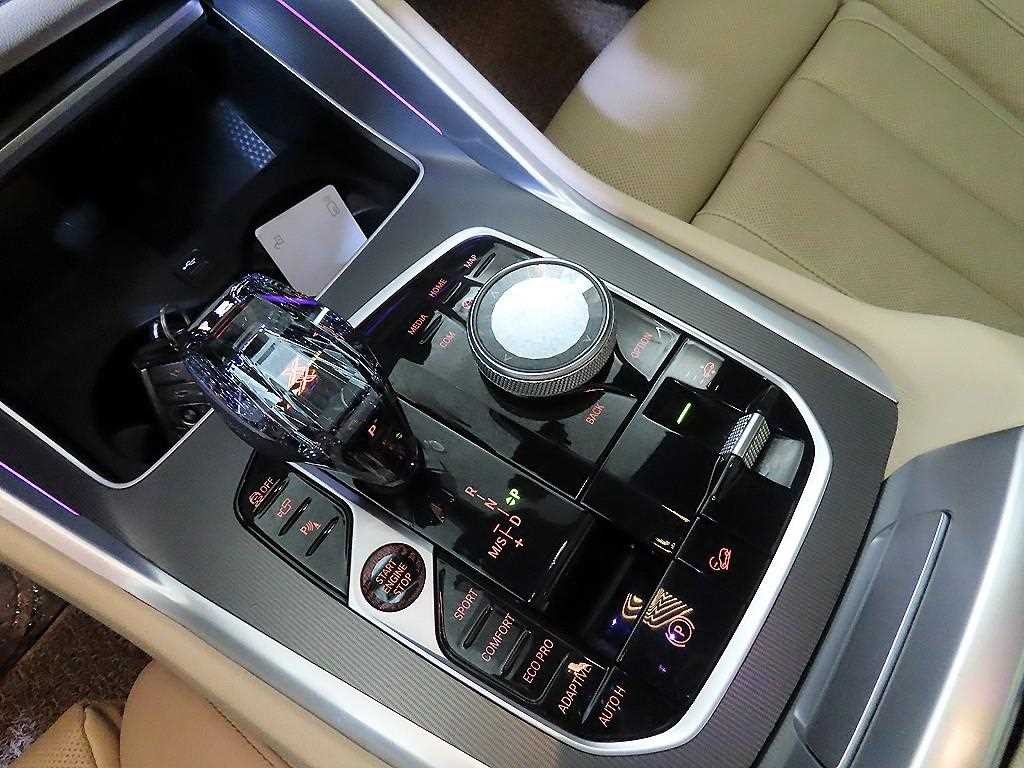 BMW X6 X6 (G06) xDrive 30d M 스포츠 이미지 12