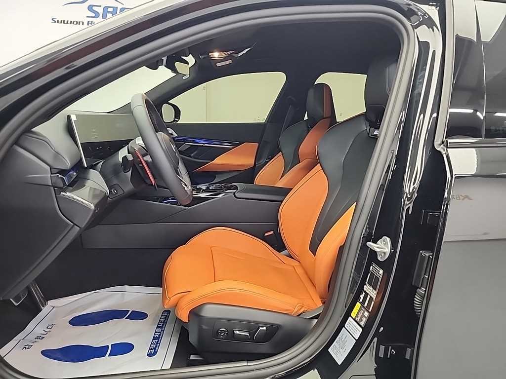 BMW 5시리즈 M5 7세대 4.4 이미지 11