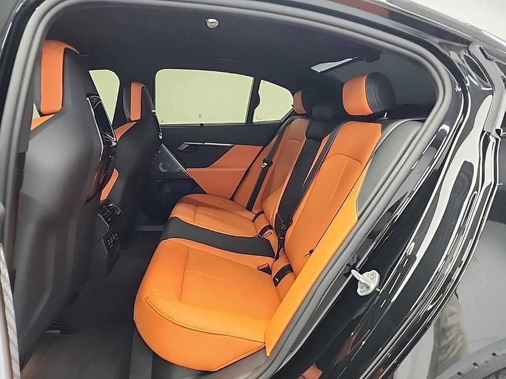 BMW 5시리즈 M5 7세대 4.4 이미지 12