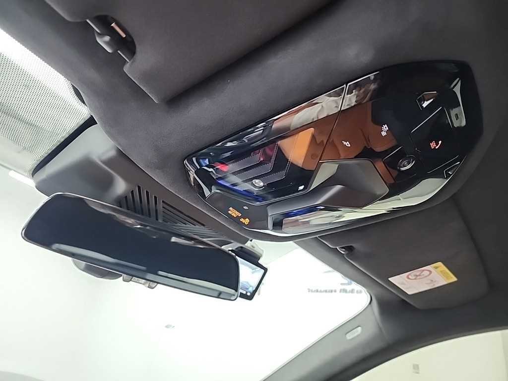 BMW 5시리즈 M5 7세대 4.4 이미지 16