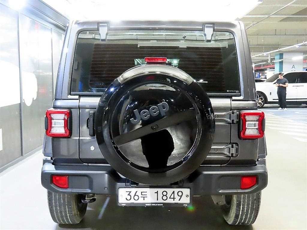 지프 랭글러 랭글러 (JL) 2.0 오버랜드 4도어 이미지 5