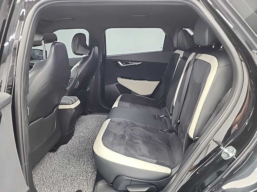 기아 EV6 롱레인지 AWD GT Line 이미지 12