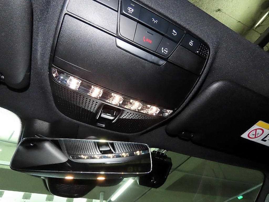 벤츠 E 클래스 E-클래스 W213 E250 아방가르드 이미지 16