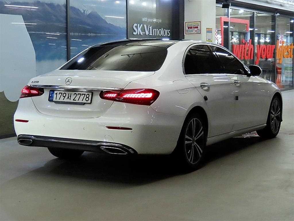 벤츠 E 클래스 E-클래스 W213 E250 아방가르드 이미지 4