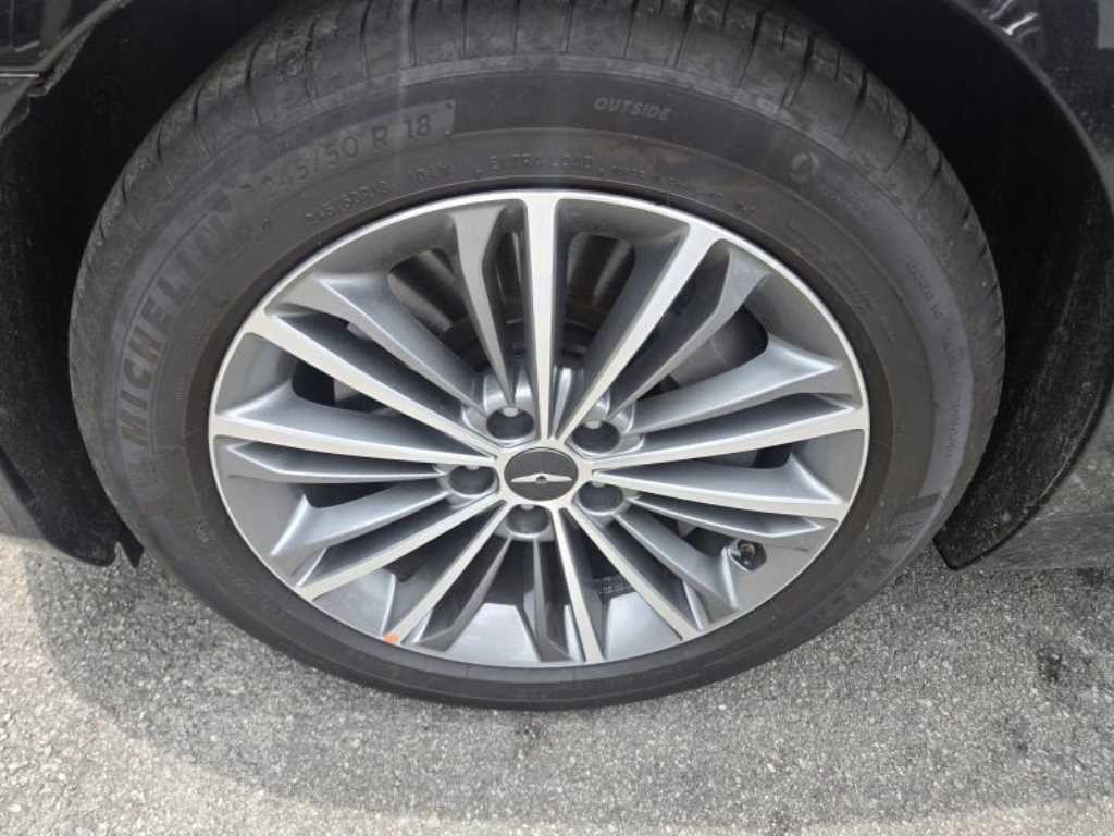 제네시스 EQ900 3.8 GDI AWD 프리미엄 럭셔리 이미지 15