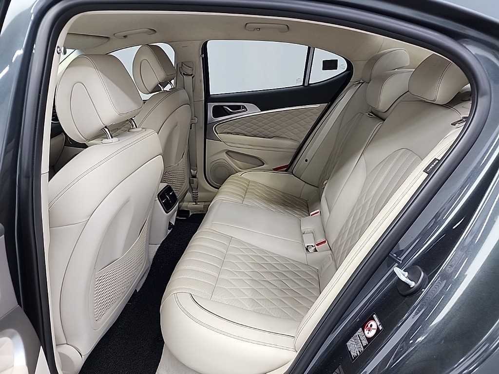 제네시스 G70 2.0T AWD 스포츠 패키지 이미지 12