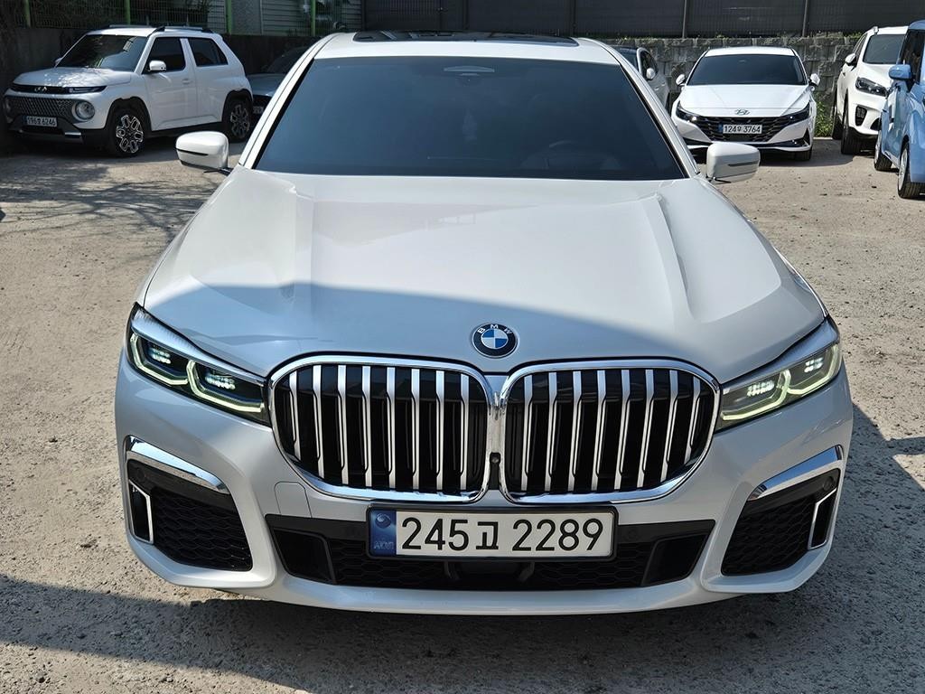 BMW 7시리즈 7시리즈 (G11) 740Li xDrive M SPORT 스포츠 이미지 1