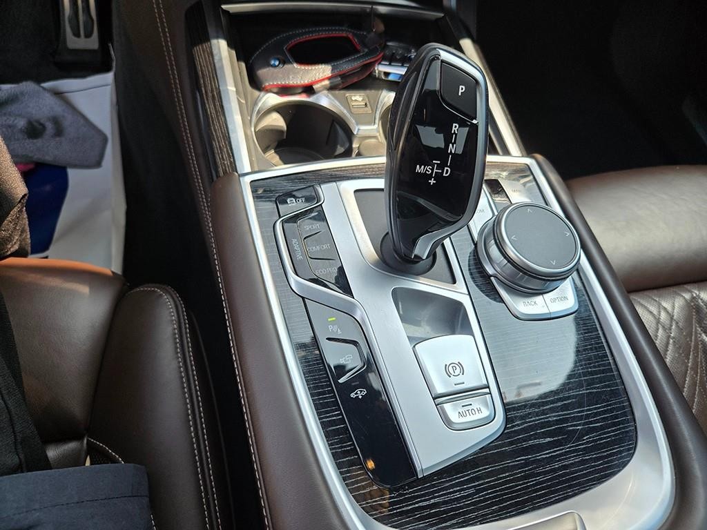 BMW 7시리즈 7시리즈 (G11) 740Li xDrive M SPORT 스포츠 이미지 12