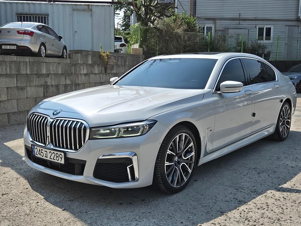 BMW 7시리즈 7시리즈 (G11) 740Li xDrive M SPORT 스포츠 이미지 2