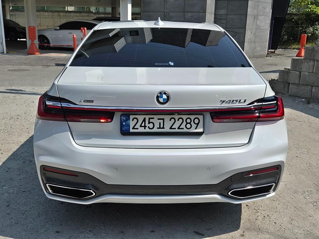 BMW 7시리즈 7시리즈 (G11) 740Li xDrive M SPORT 스포츠 이미지 4