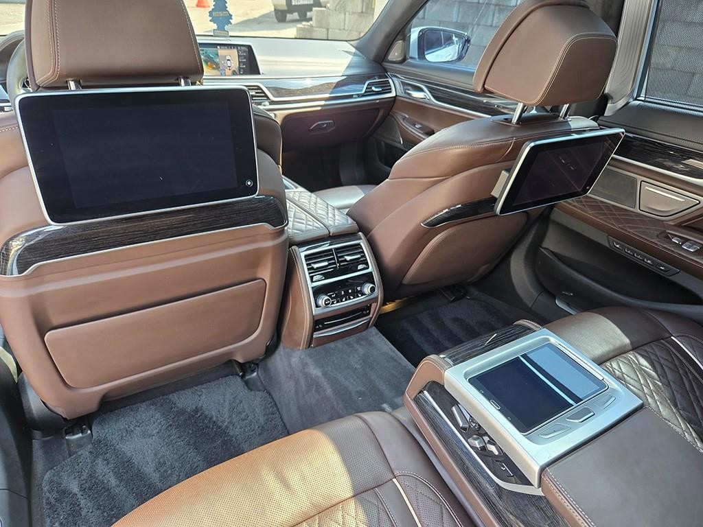 BMW 7시리즈 7시리즈 (G11) 740Li xDrive M SPORT 스포츠 이미지 7