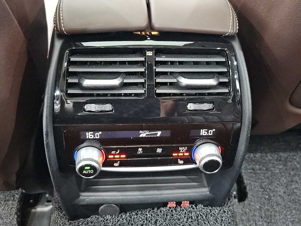 BMW 5시리즈 5시리즈 (G30) 530i 럭셔리 이미지 13